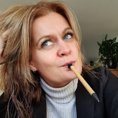 Joyce Rademaker voice-over